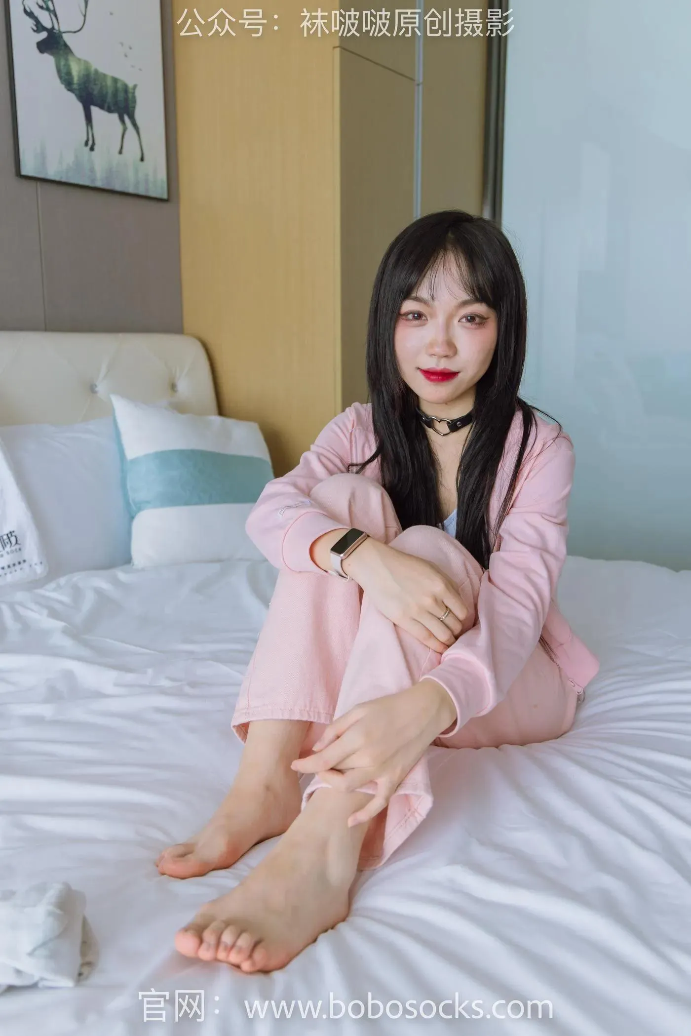 [BoBoSocks袜啵啵]NO.141 周周-运动鞋、白棉袜、裸足 [140P]插图9